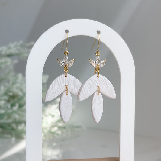 Alaia Dangles